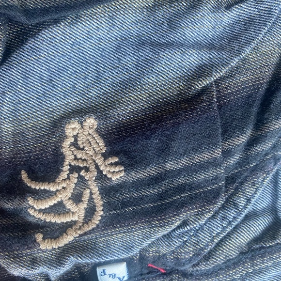 Abercrombie & Fitch Olive and Black Striped Women's Jean Shorts - Picture 5 of 6